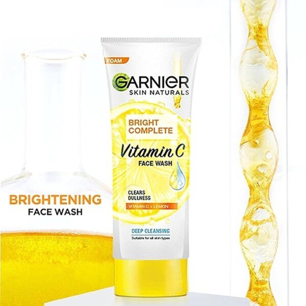 Garnier Bright Complete Vitamin C Face Wash2
